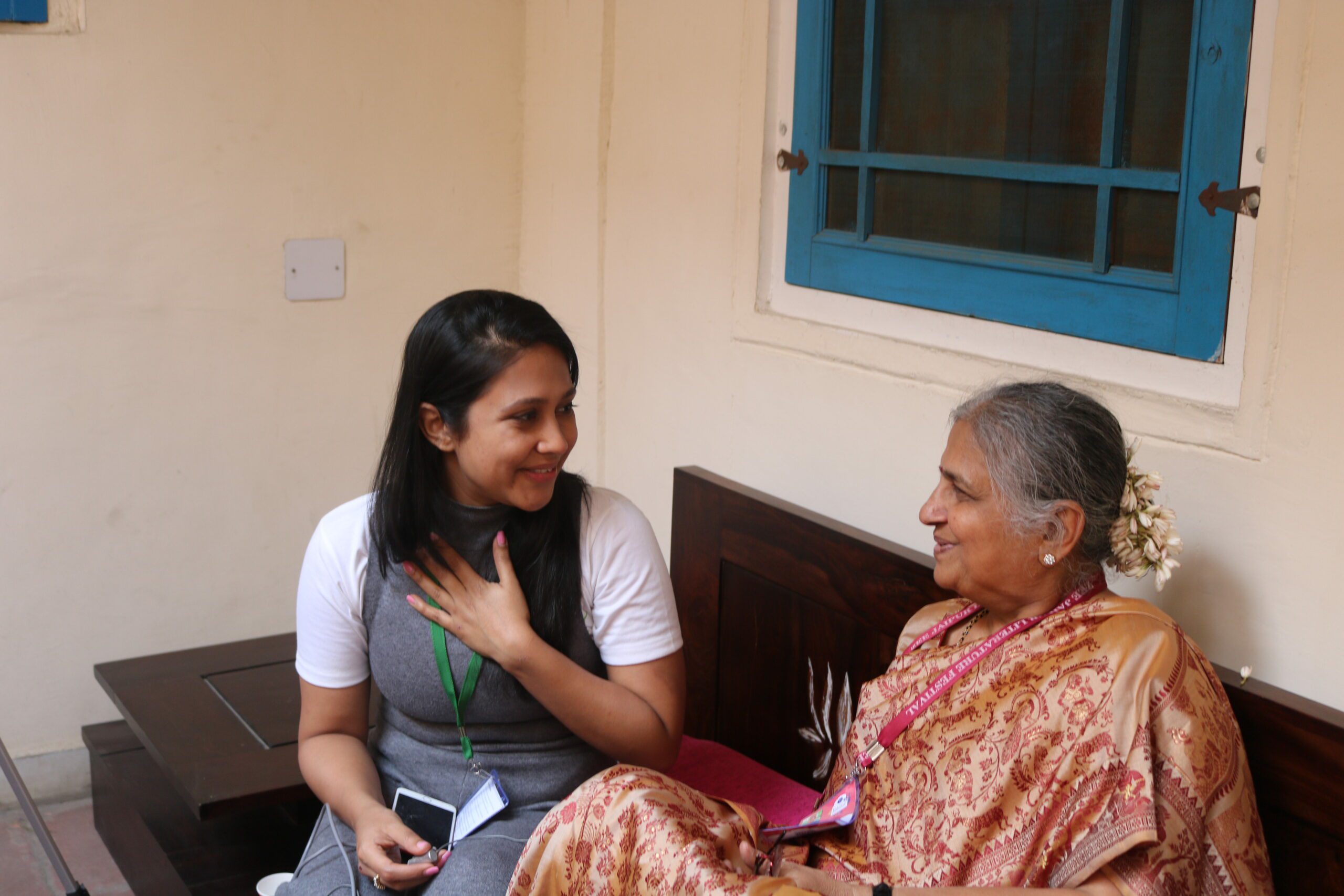 Medha Mukerji in an interview with Sudha K Murthy at the Jaipur Literature Festival 2017